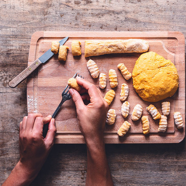 Étape 5 - Recette Gnocchis de courge Butternut à la Fourme d’Ambert et à la sauge