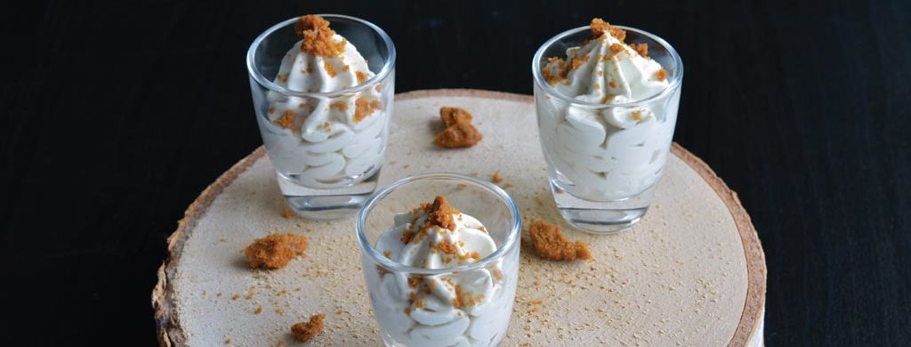 Crumble de spéculoos mousse de Fourme d’Ambert au poivre timut