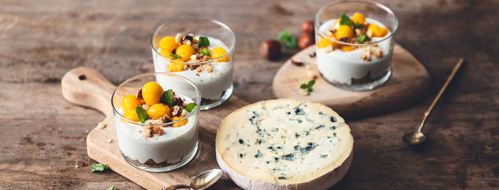 Verrines de mangue et Fourme d’Ambert