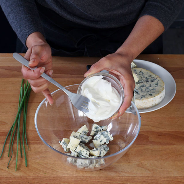 Étape 2 - Recette Sucettes concombre, saumon fumé et Fourme d’Ambert