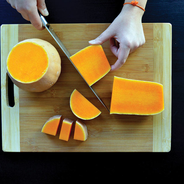 Étape 1 - Recette Velouté de butternut et carottes à la Fourme d’Ambert