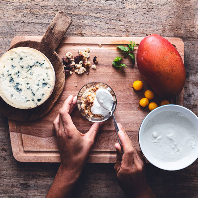 Étape 6 - Recette Verrines de mangue et Fourme d’Ambert