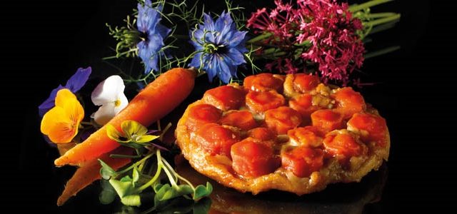 Tarte tatin aux carottes et à la Fourme d’Ambert