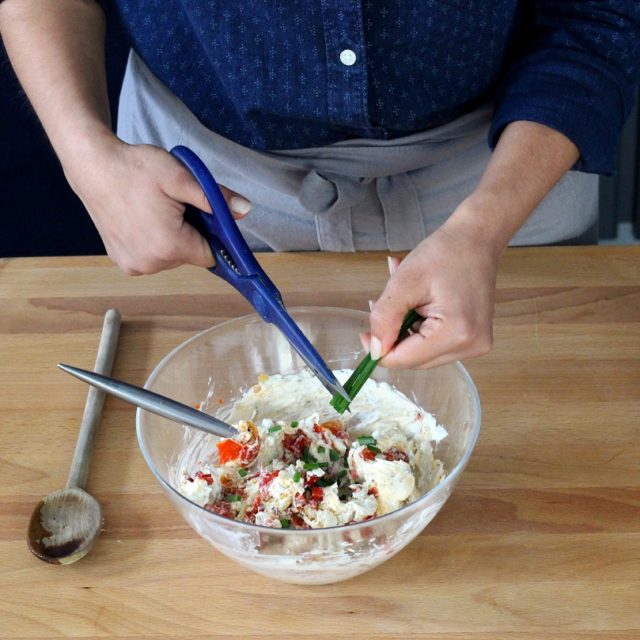 Étape 6 - Recette Baguette farcie à la Fourme d’Ambert et poivrons grillés