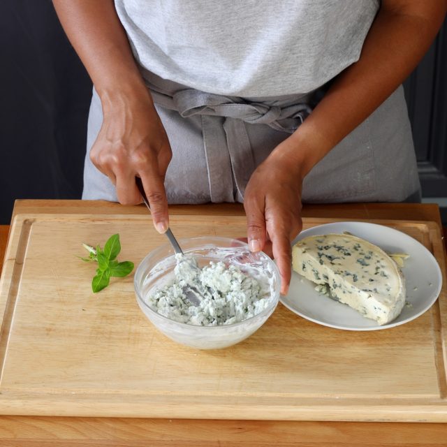 Étape 5 - Recette Ravioles frites à la Fourme d’Ambert