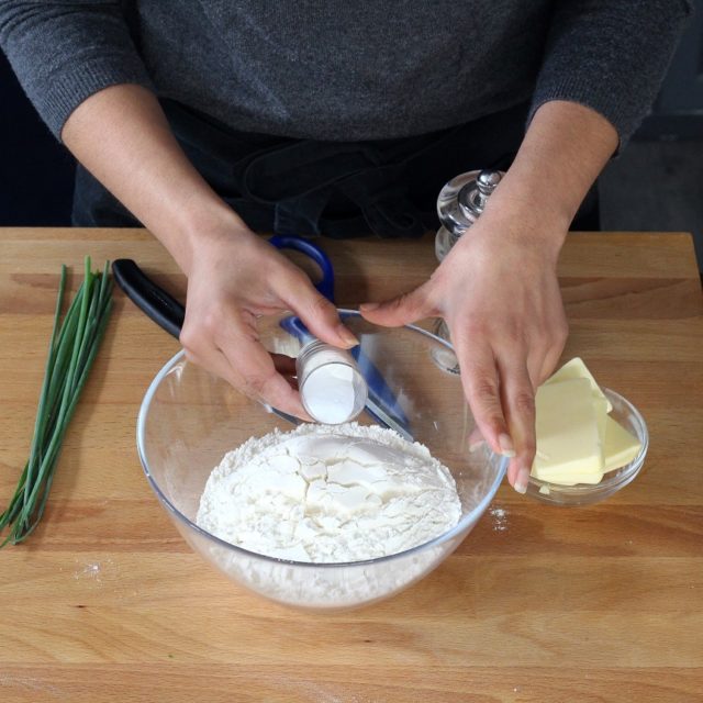 Étape 1 - Recette Scones salés à la Fourme d’Ambert