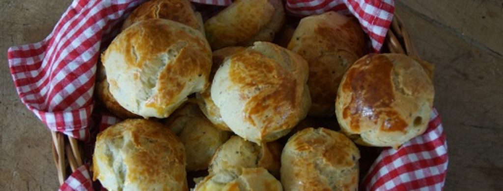 Gougères mit Fourme d’Ambert