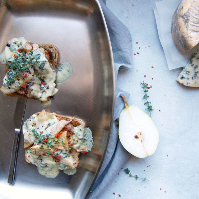 Schweinefilettoast mit Birnen