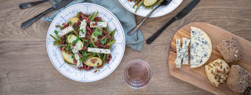 Luikse salade met AOP Fourme d’Ambert