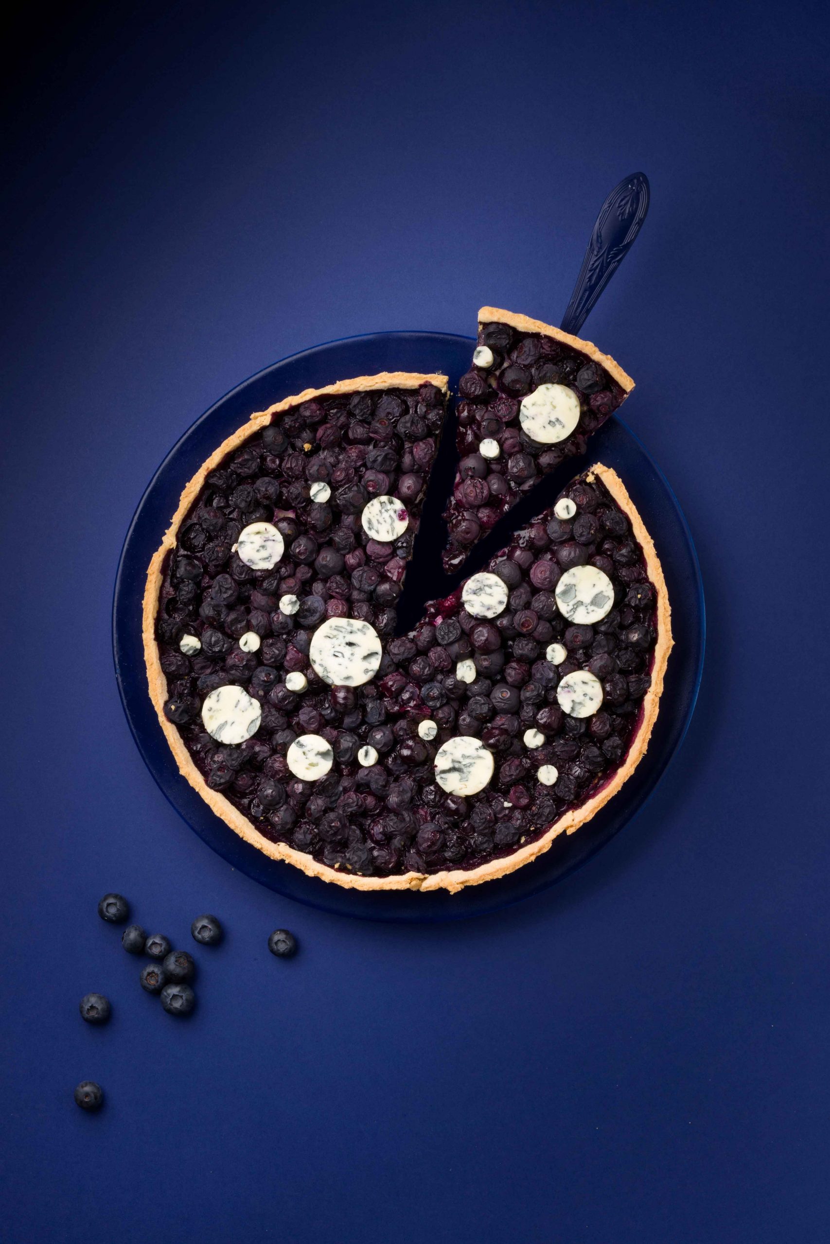 Blueberries and Fourme d’AMBERT pie - Fromage AOP Fourme d'Ambert