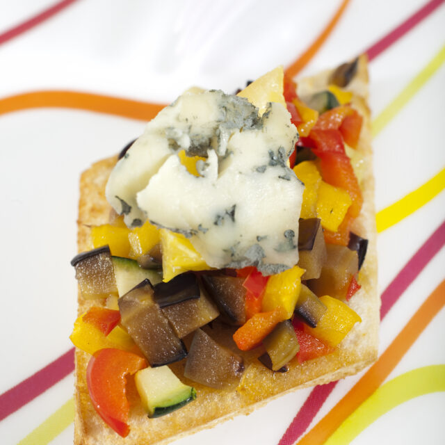 Arlequin de légumes d’été ananas et Fourme d’Ambert