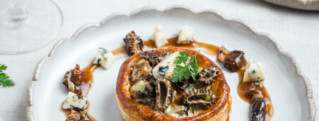 Vol-au-vent à la Fourme d’Ambert et aux morilles
